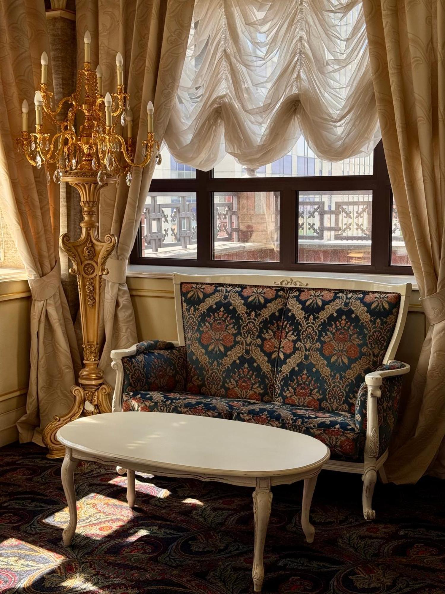 Axelhof Boutique Hotel ドニプロペトロウシク エクステリア 写真